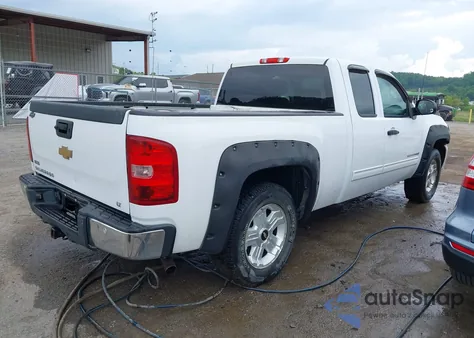 2011 Chevrolet Silverado 1500 Lt from USA, damaged, VIN 1GCRKSE3XBZ352436